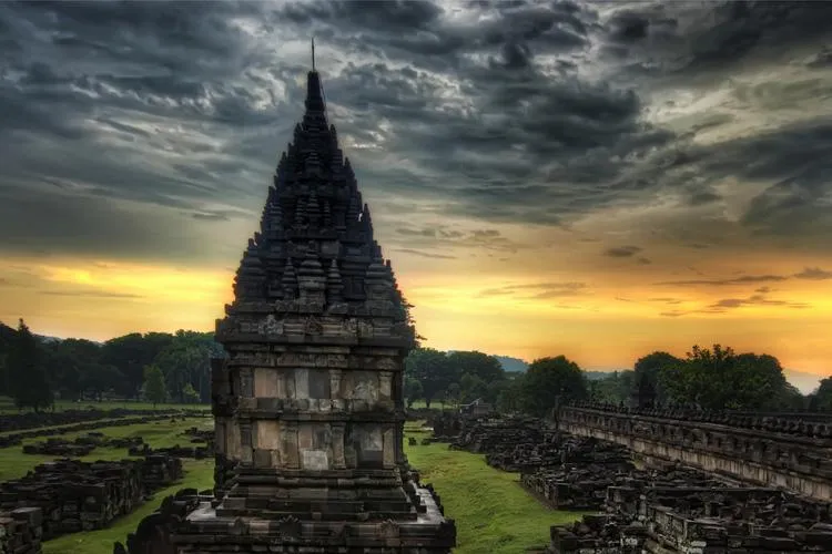 4Day 3Night Yogyakarta View