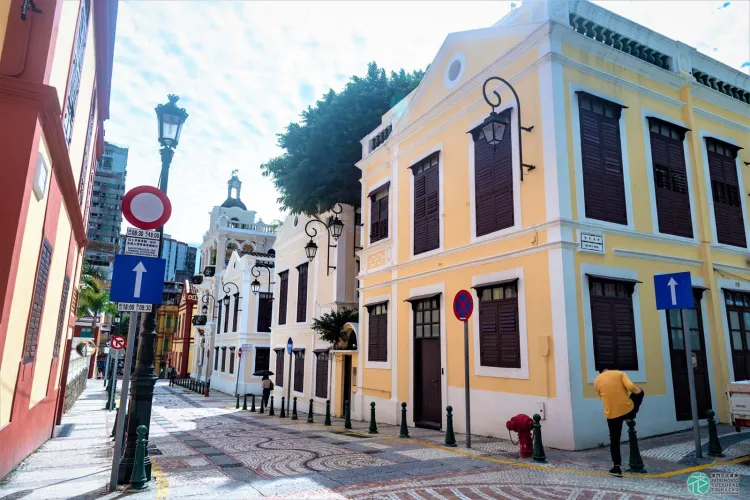 5Day 4Night Macao + Guangzhou