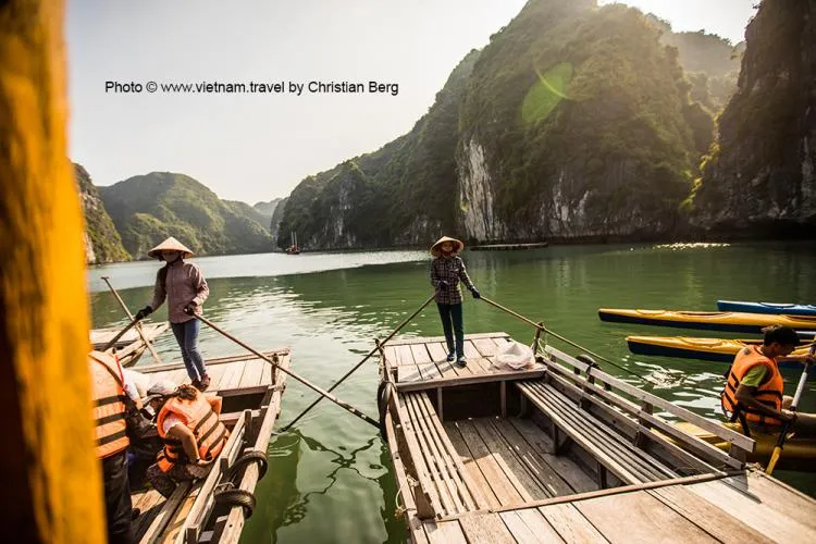 5Day 4Night Hanoi - Halong - Trang An Ecological Park